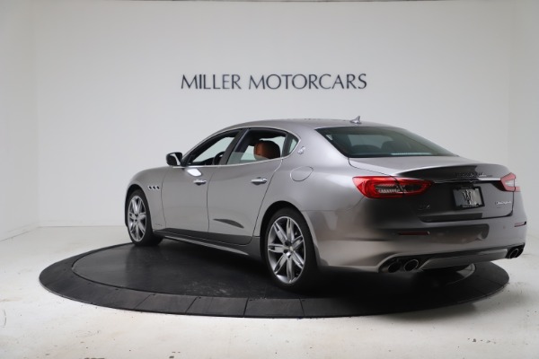 Used 2017 Maserati Quattroporte SQ4 GranLusso/ Zegna for sale Sold at Alfa Romeo of Greenwich in Greenwich CT 06830 5