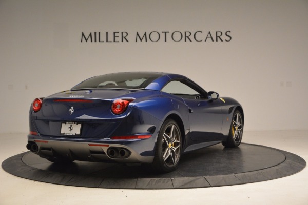 Used 2017 Ferrari California T Handling Speciale for sale Sold at Alfa Romeo of Greenwich in Greenwich CT 06830 19