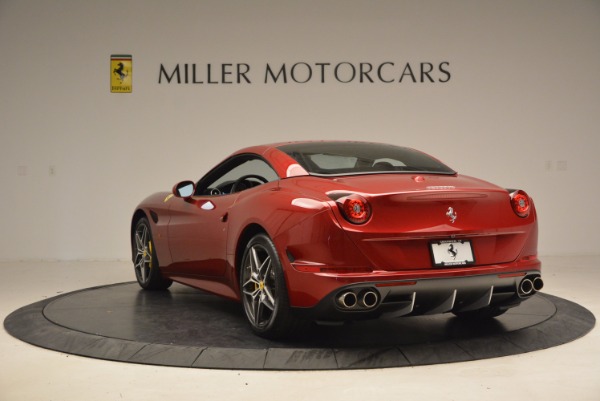 Used 2017 Ferrari California T for sale Sold at Alfa Romeo of Greenwich in Greenwich CT 06830 17