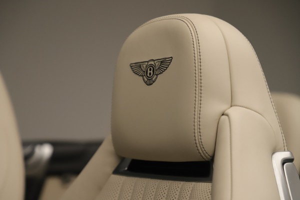 Used 2016 Bentley Continental GTC V8 S for sale Sold at Alfa Romeo of Greenwich in Greenwich CT 06830 25