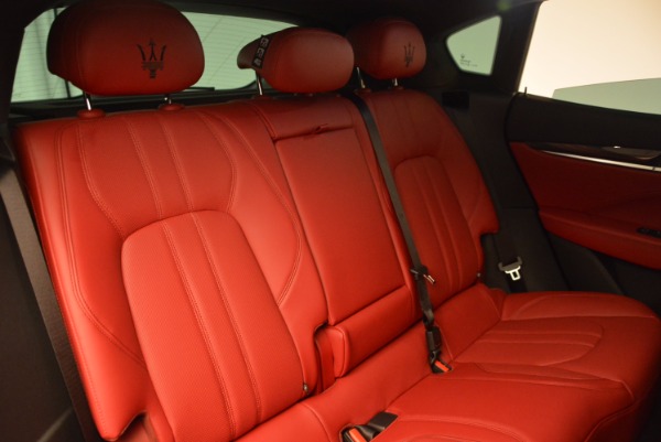 New 2017 Maserati Levante for sale Sold at Alfa Romeo of Greenwich in Greenwich CT 06830 28