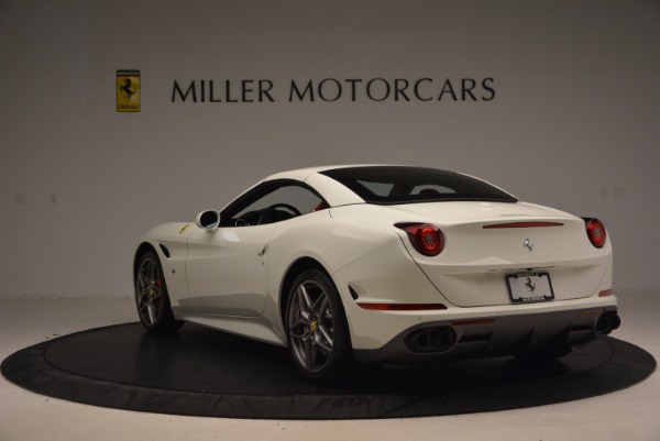 Used 2017 Ferrari California T for sale Sold at Alfa Romeo of Greenwich in Greenwich CT 06830 17