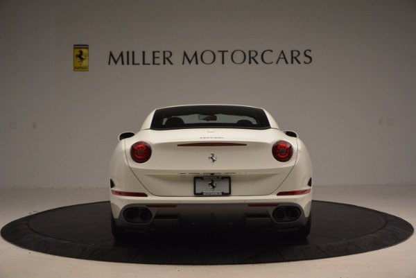 Used 2017 Ferrari California T for sale Sold at Alfa Romeo of Greenwich in Greenwich CT 06830 18