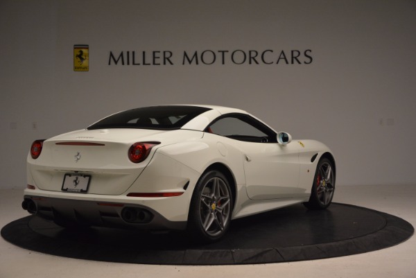 Used 2017 Ferrari California T for sale Sold at Alfa Romeo of Greenwich in Greenwich CT 06830 19