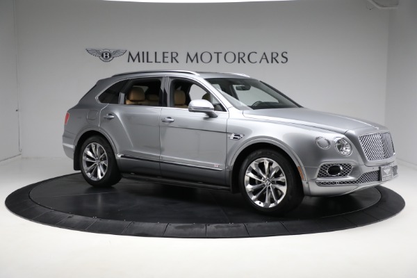Used 2018 Bentley Bentayga W12 Signature Edition for sale Sold at Alfa Romeo of Greenwich in Greenwich CT 06830 10