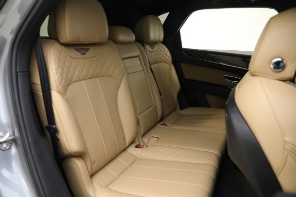 Used 2018 Bentley Bentayga W12 Signature Edition for sale Sold at Alfa Romeo of Greenwich in Greenwich CT 06830 27