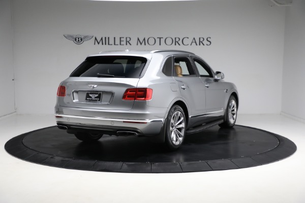 Used 2018 Bentley Bentayga W12 Signature Edition for sale Sold at Alfa Romeo of Greenwich in Greenwich CT 06830 7