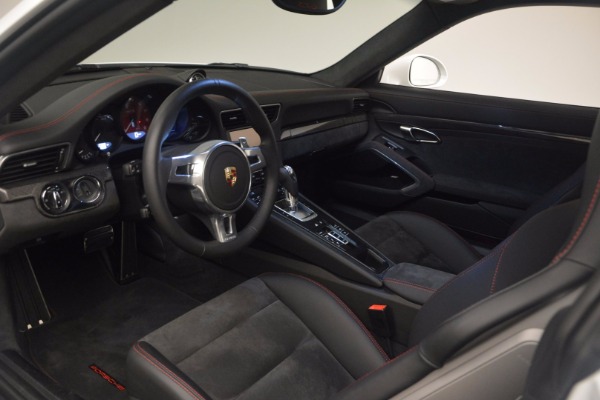 Used 2015 Porsche 911 Carrera GTS for sale Sold at Alfa Romeo of Greenwich in Greenwich CT 06830 17