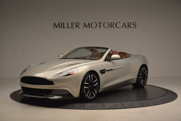 Used 2015 Aston Martin Vanquish Volante for sale Sold at Alfa Romeo of Greenwich in Greenwich CT 06830 2