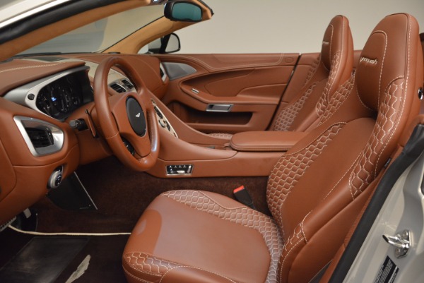 Used 2015 Aston Martin Vanquish Volante for sale Sold at Alfa Romeo of Greenwich in Greenwich CT 06830 20