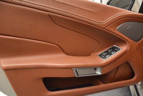 Used 2015 Aston Martin Vanquish Volante for sale Sold at Alfa Romeo of Greenwich in Greenwich CT 06830 22
