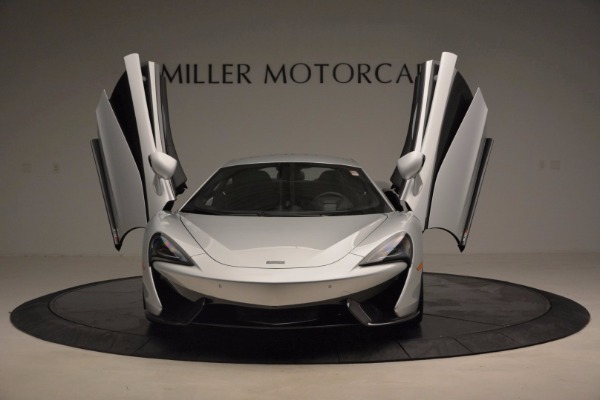 Used 2017 McLaren 570S for sale Sold at Alfa Romeo of Greenwich in Greenwich CT 06830 13