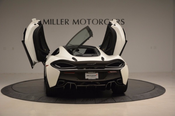 Used 2017 McLaren 570GT for sale Sold at Alfa Romeo of Greenwich in Greenwich CT 06830 25