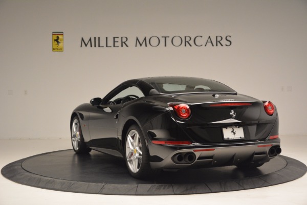 Used 2016 Ferrari California T Handling Speciale for sale Sold at Alfa Romeo of Greenwich in Greenwich CT 06830 17