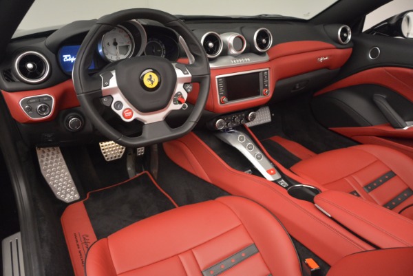 Used 2016 Ferrari California T Handling Speciale for sale Sold at Alfa Romeo of Greenwich in Greenwich CT 06830 25