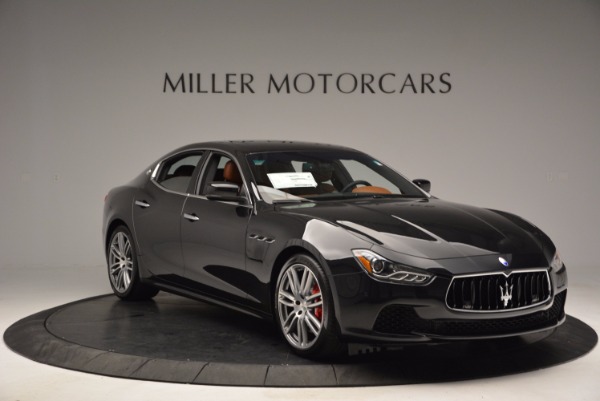 Used 2014 Maserati Ghibli S Q4 for sale Sold at Alfa Romeo of Greenwich in Greenwich CT 06830 11