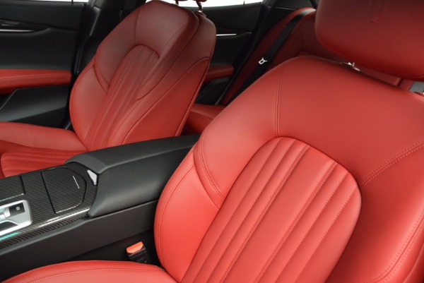 Used 2014 Maserati Ghibli S Q4 for sale Sold at Alfa Romeo of Greenwich in Greenwich CT 06830 16