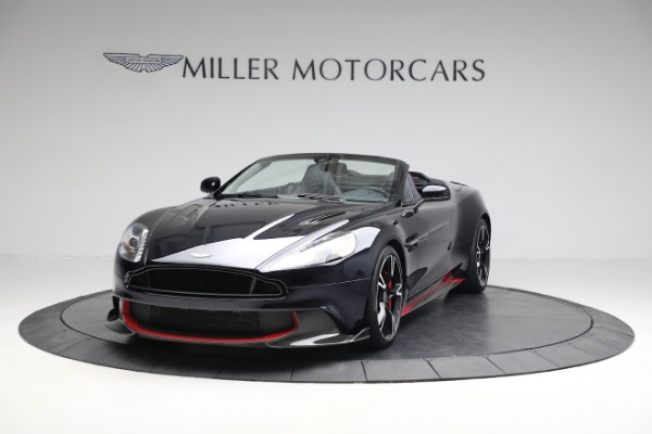 Used 2018 Aston Martin Vanquish S Volante for sale $259,900 at Alfa Romeo of Greenwich in Greenwich CT 06830 12