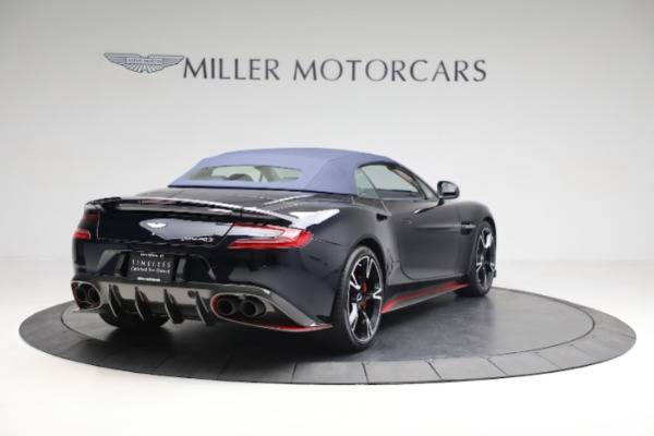 Used 2018 Aston Martin Vanquish S Volante for sale $259,900 at Alfa Romeo of Greenwich in Greenwich CT 06830 16