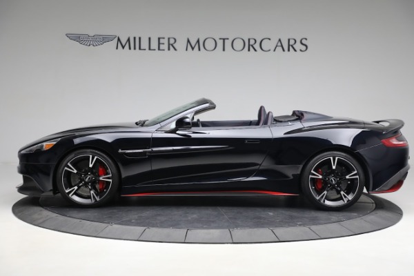 Used 2018 Aston Martin Vanquish S Volante for sale $259,900 at Alfa Romeo of Greenwich in Greenwich CT 06830 2