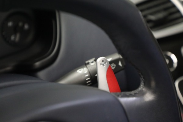 Used 2018 Aston Martin Vanquish S Volante for sale $259,900 at Alfa Romeo of Greenwich in Greenwich CT 06830 24