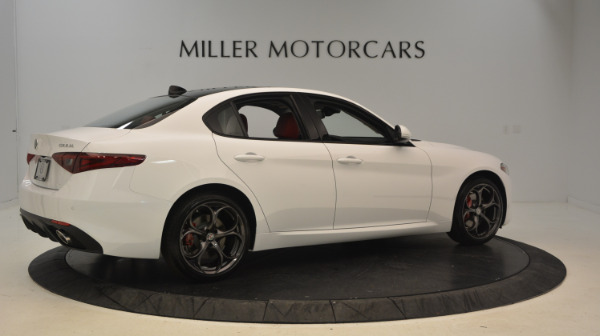 New 2017 Alfa Romeo Giulia Ti Sport Q4 for sale Sold at Alfa Romeo of Greenwich in Greenwich CT 06830 8