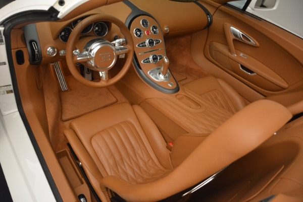 Used 2011 Bugatti Veyron 16.4 Grand Sport for sale Call for price at Alfa Romeo of Greenwich in Greenwich CT 06830 17