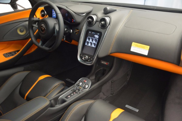 Used 2016 McLaren 570S for sale Sold at Alfa Romeo of Greenwich in Greenwich CT 06830 18
