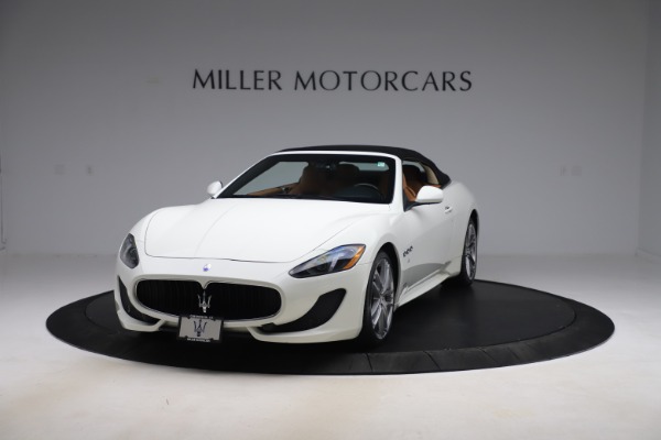Used 2017 Maserati GranTurismo Convertible Sport for sale Sold at Alfa Romeo of Greenwich in Greenwich CT 06830 13