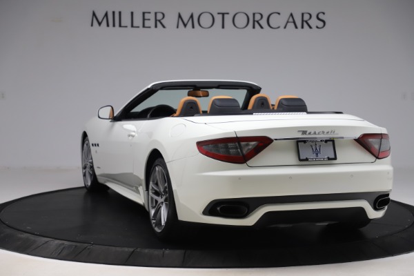 Used 2017 Maserati GranTurismo Convertible Sport for sale Sold at Alfa Romeo of Greenwich in Greenwich CT 06830 5
