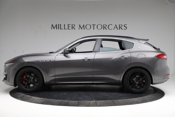 Used 2018 Maserati Levante SQ4 GranSport for sale Sold at Alfa Romeo of Greenwich in Greenwich CT 06830 3