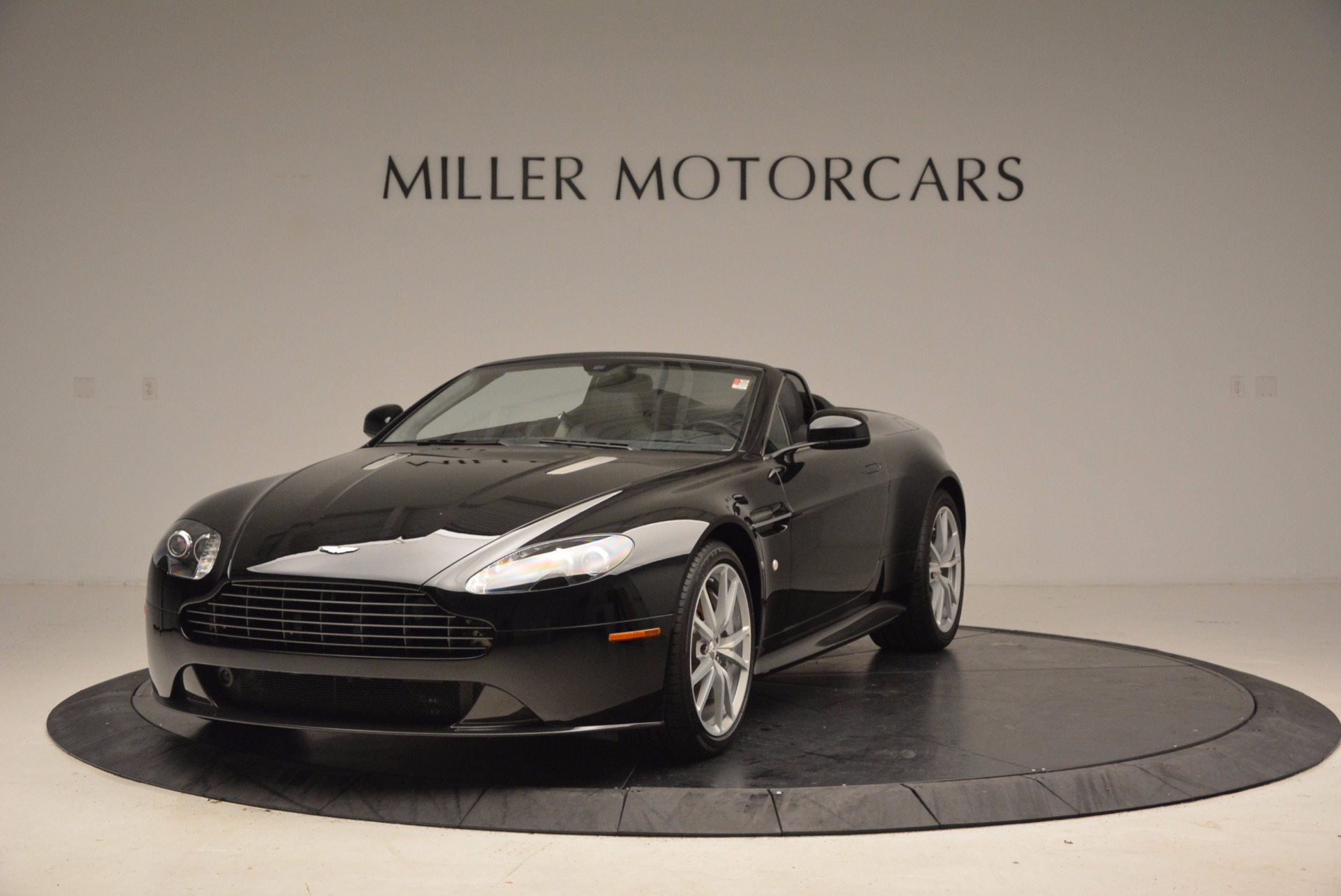 New 2016 Aston Martin V8 Vantage Roadster for sale Sold at Alfa Romeo of Greenwich in Greenwich CT 06830 1