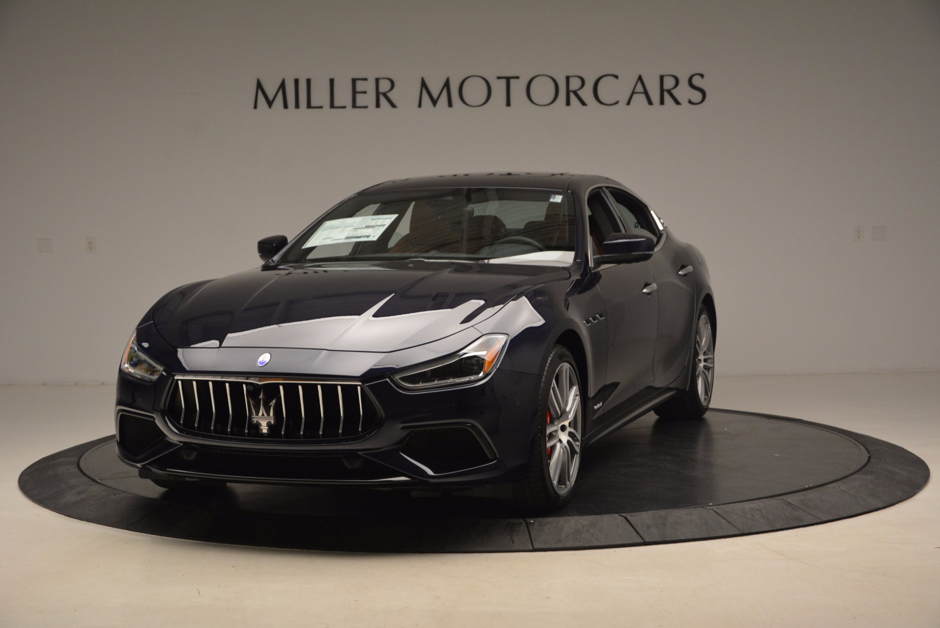 New 2018 Maserati Ghibli S Q4 Gransport for sale Sold at Alfa Romeo of Greenwich in Greenwich CT 06830 1