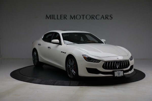 Used 2018 Maserati Ghibli S Q4 for sale Sold at Alfa Romeo of Greenwich in Greenwich CT 06830 12