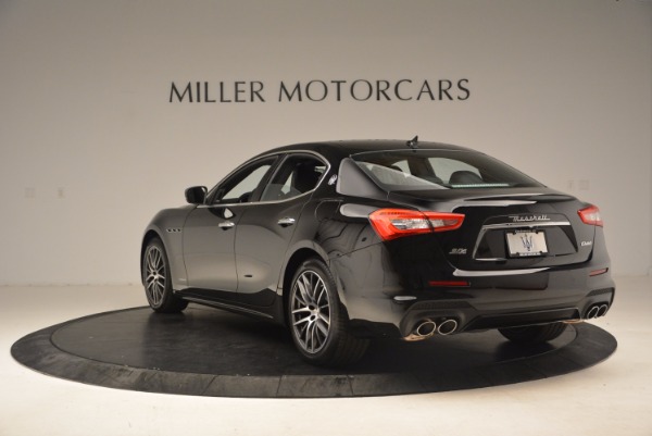 Used 2018 Maserati Ghibli S Q4 Gransport for sale Sold at Alfa Romeo of Greenwich in Greenwich CT 06830 5