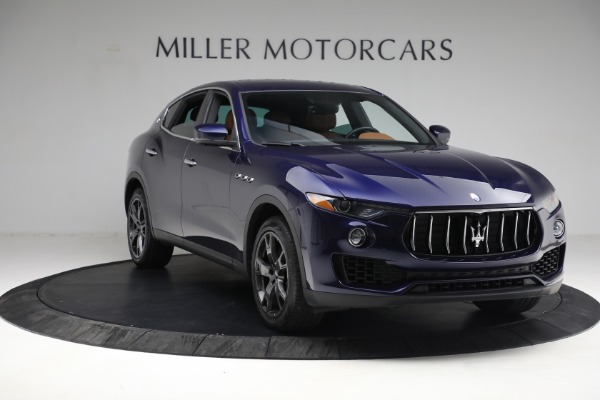 Used 2018 Maserati Levante Q4 for sale Sold at Alfa Romeo of Greenwich in Greenwich CT 06830 11