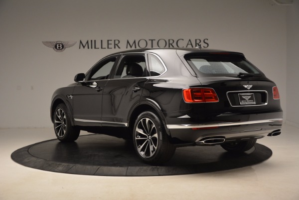 Used 2018 Bentley Bentayga Onyx Edition for sale Sold at Alfa Romeo of Greenwich in Greenwich CT 06830 5