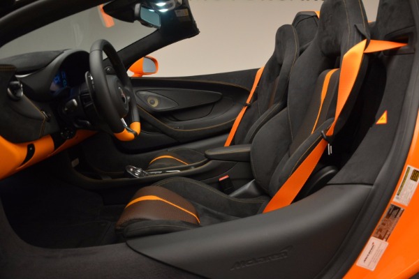 New 2018 McLaren 570S Spider for sale Sold at Alfa Romeo of Greenwich in Greenwich CT 06830 26