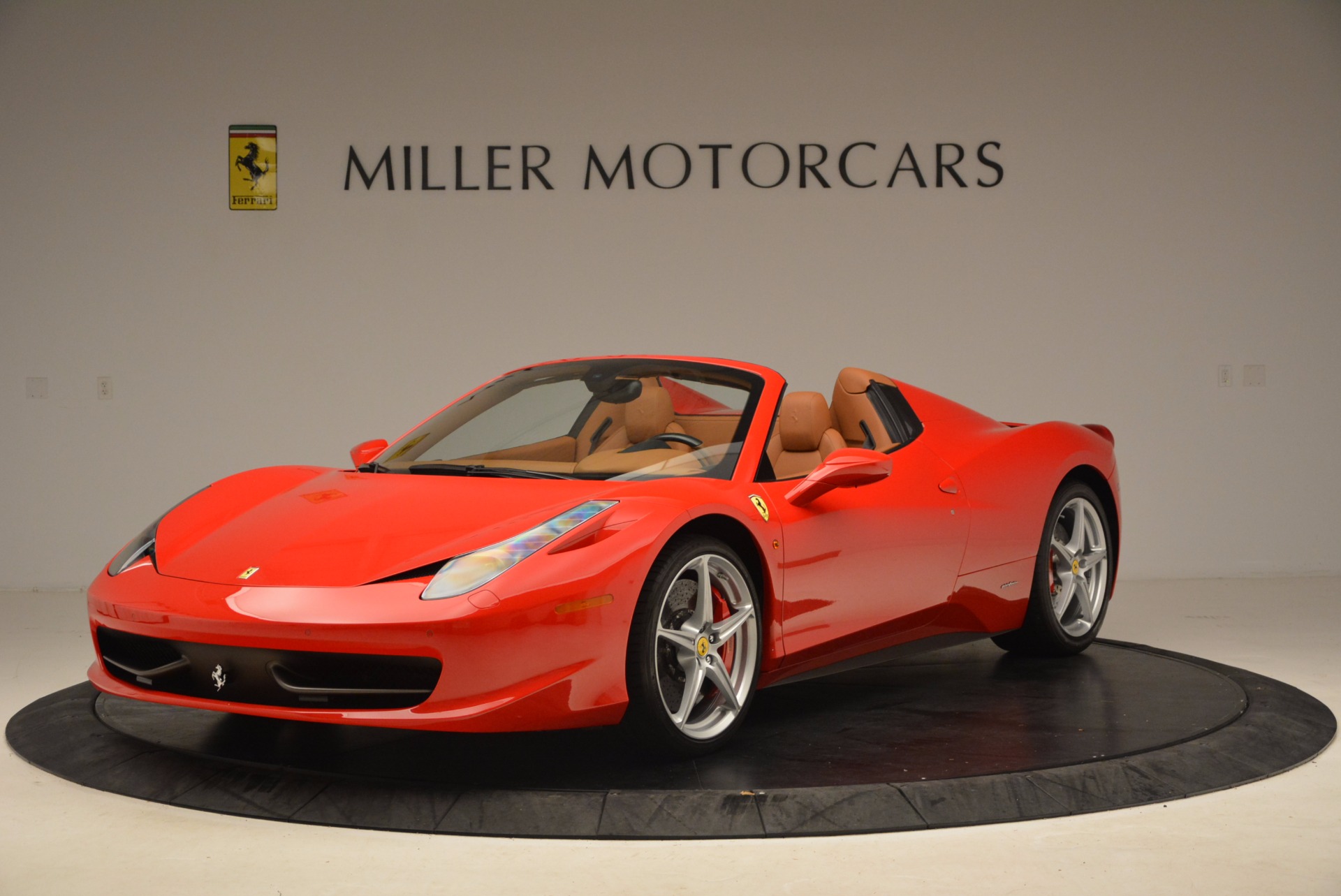 Used 2012 Ferrari 458 Spider for sale Sold at Alfa Romeo of Greenwich in Greenwich CT 06830 1