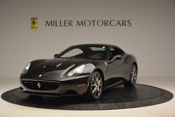 Used 2013 Ferrari California for sale Sold at Alfa Romeo of Greenwich in Greenwich CT 06830 13