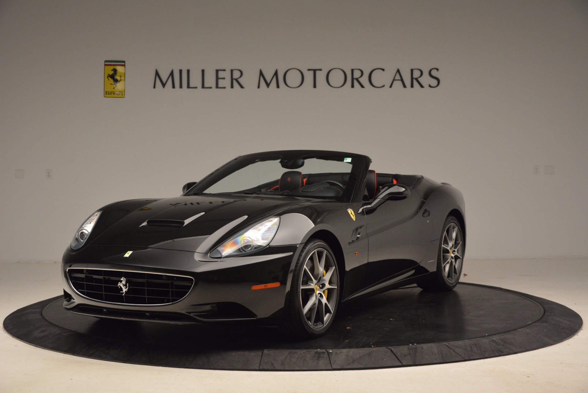 Used 2013 Ferrari California for sale Sold at Alfa Romeo of Greenwich in Greenwich CT 06830 1