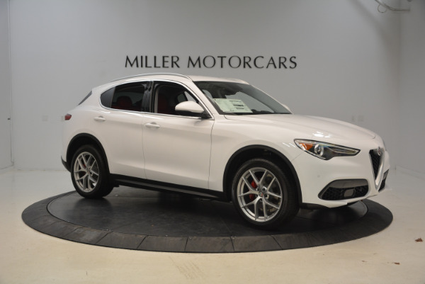 New 2018 Alfa Romeo Stelvio Q4 for sale Sold at Alfa Romeo of Greenwich in Greenwich CT 06830 10