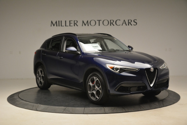 New 2018 Alfa Romeo Stelvio Sport Q4 for sale Sold at Alfa Romeo of Greenwich in Greenwich CT 06830 11