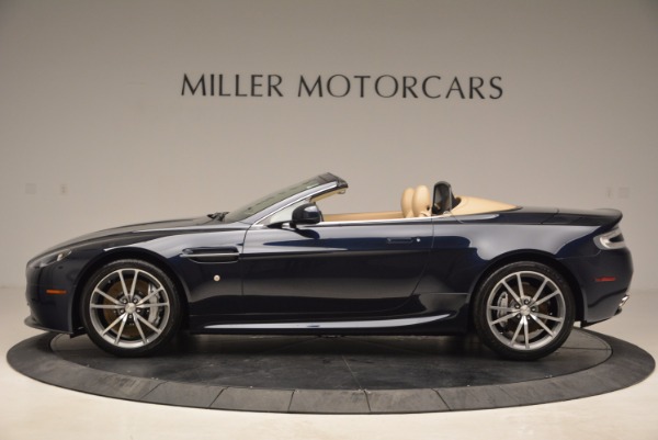 Used 2014 Aston Martin V8 Vantage Roadster for sale Sold at Alfa Romeo of Greenwich in Greenwich CT 06830 3