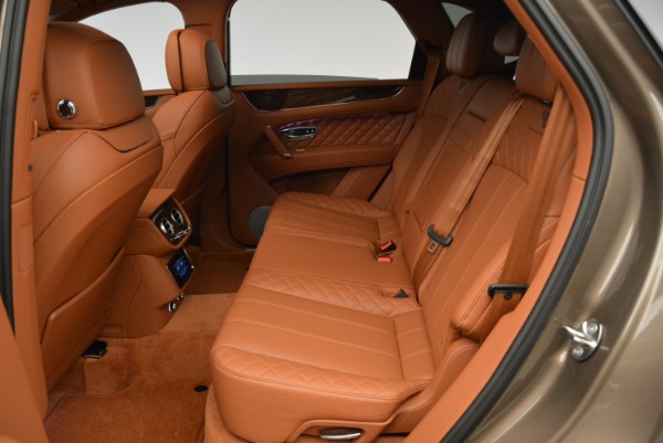 Used 2018 Bentley Bentayga W12 Signature for sale Sold at Alfa Romeo of Greenwich in Greenwich CT 06830 24
