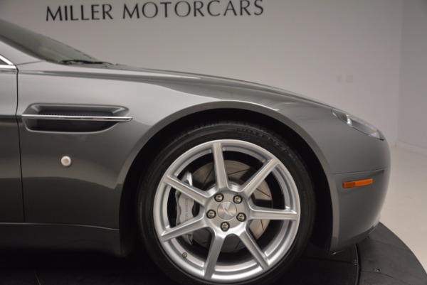 Used 2006 Aston Martin V8 Vantage for sale Sold at Alfa Romeo of Greenwich in Greenwich CT 06830 17