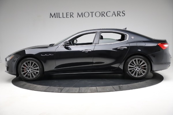 Used 2018 Maserati Ghibli S Q4 for sale Sold at Alfa Romeo of Greenwich in Greenwich CT 06830 3