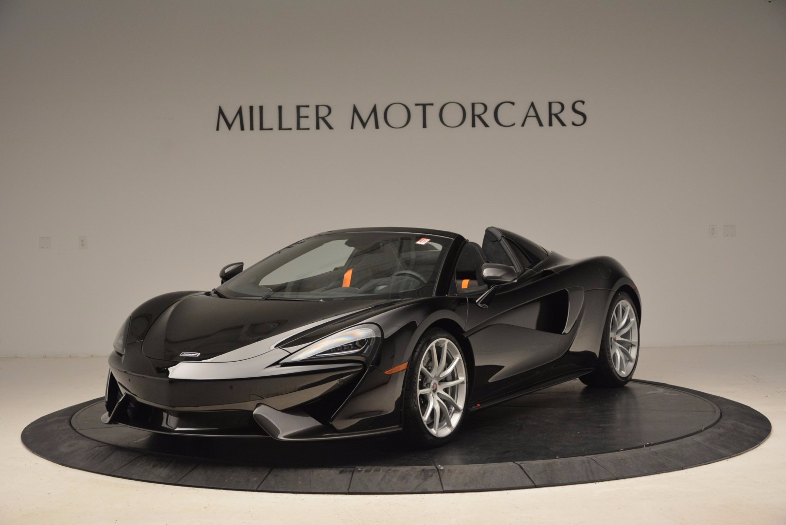 Used 2018 McLaren 570S Spider for sale Sold at Alfa Romeo of Greenwich in Greenwich CT 06830 1