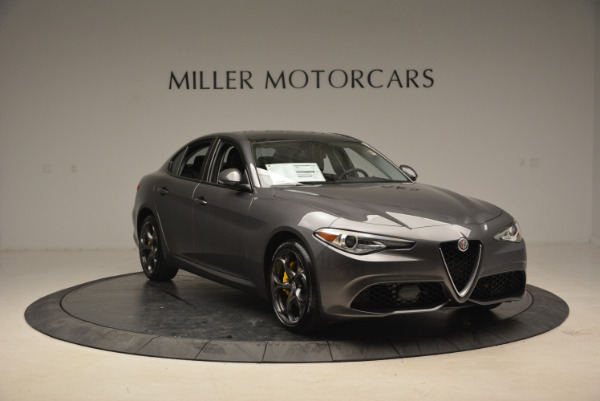 Used 2018 Alfa Romeo Giulia Ti Sport Q4 for sale Sold at Alfa Romeo of Greenwich in Greenwich CT 06830 11