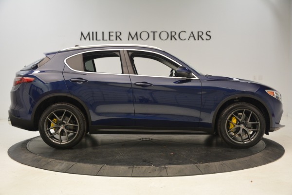 New 2018 Alfa Romeo Stelvio Sport Q4 for sale Sold at Alfa Romeo of Greenwich in Greenwich CT 06830 9